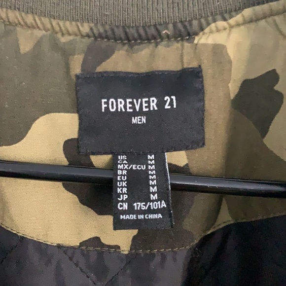 F21 camo men’s jacket - Picture 2 of 4